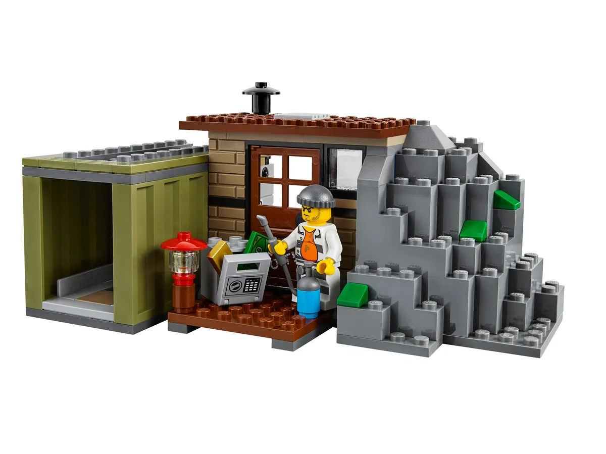 LEGO Crooks Island (60131) - image 2