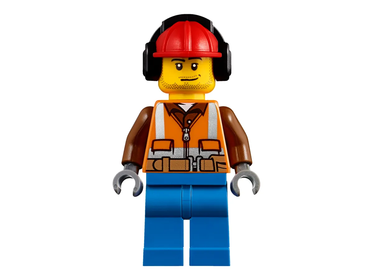 LEGO Forest Tractor (60181) - image 10