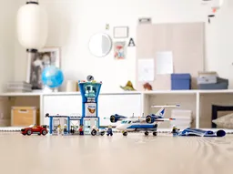 LEGO Sky Police Air Base (60210) - afbeelding 15