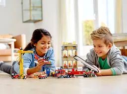 LEGO Downtown Fire Brigade (60216) - image 9