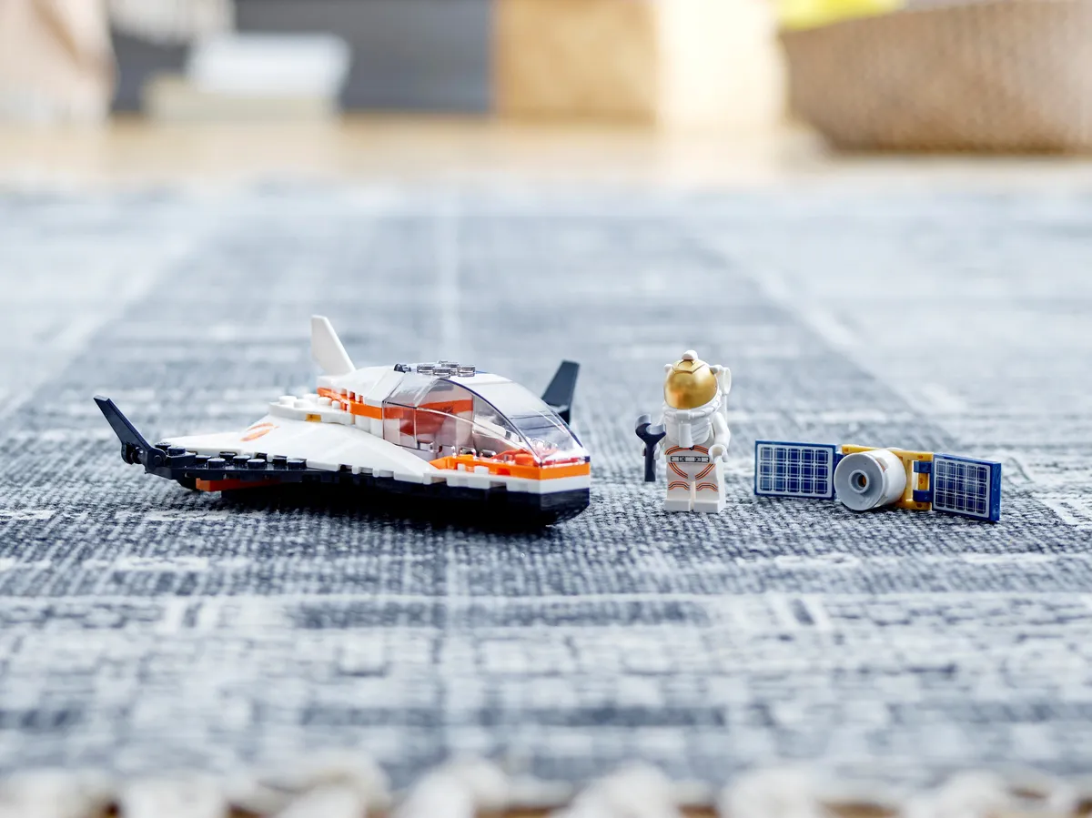 LEGO Satellite Service Mission (60224) - Bild 8