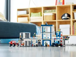 LEGO Police Station (60246) - afbeelding 10