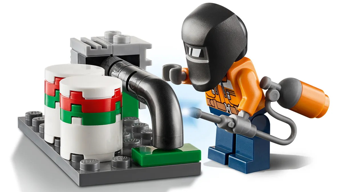 LEGO Fire Helicopter Response (60248) - image 5
