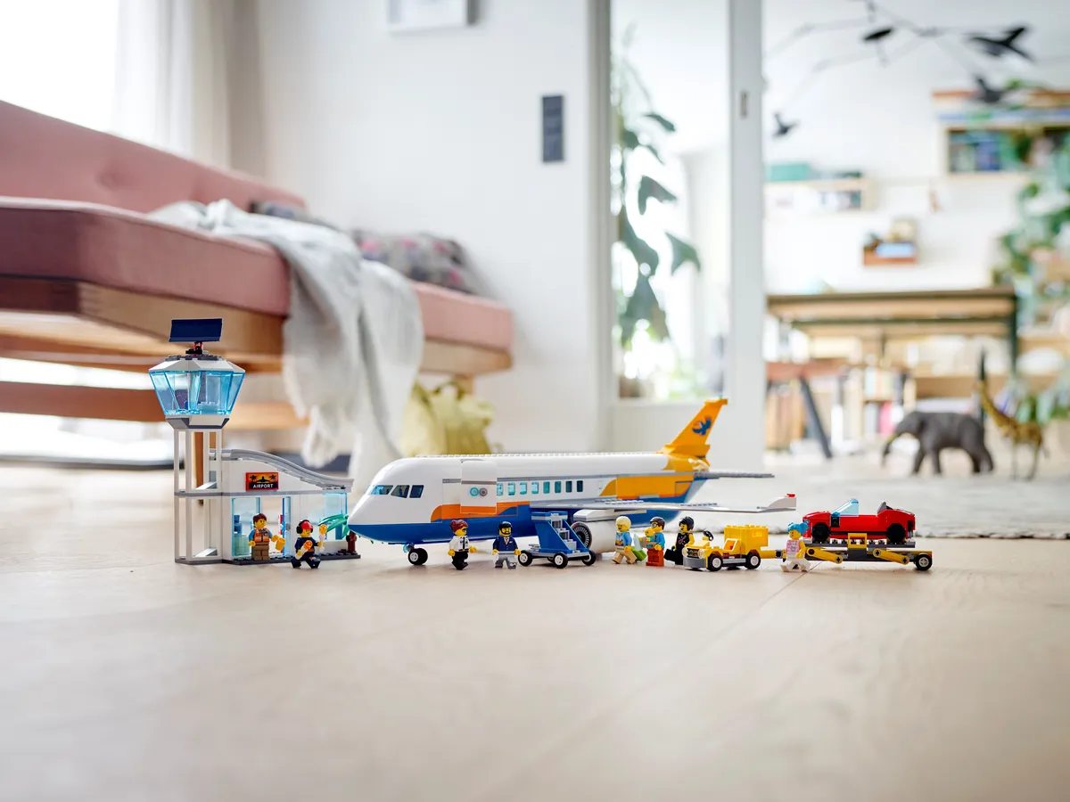 LEGO Passenger Airplane (60262) - image 13