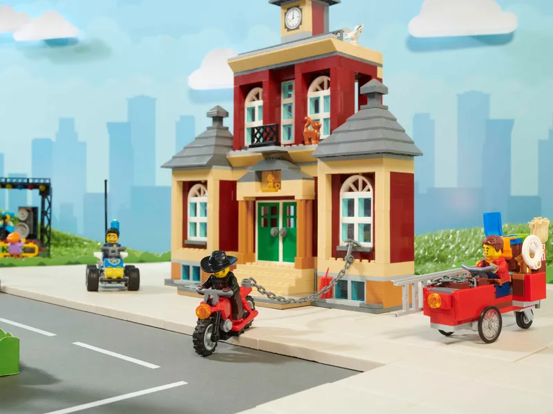 Main Square by LEGO – product photo 23 of 30
