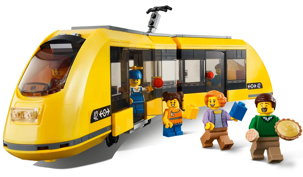 LEGO Main Square (60271) - image 3
