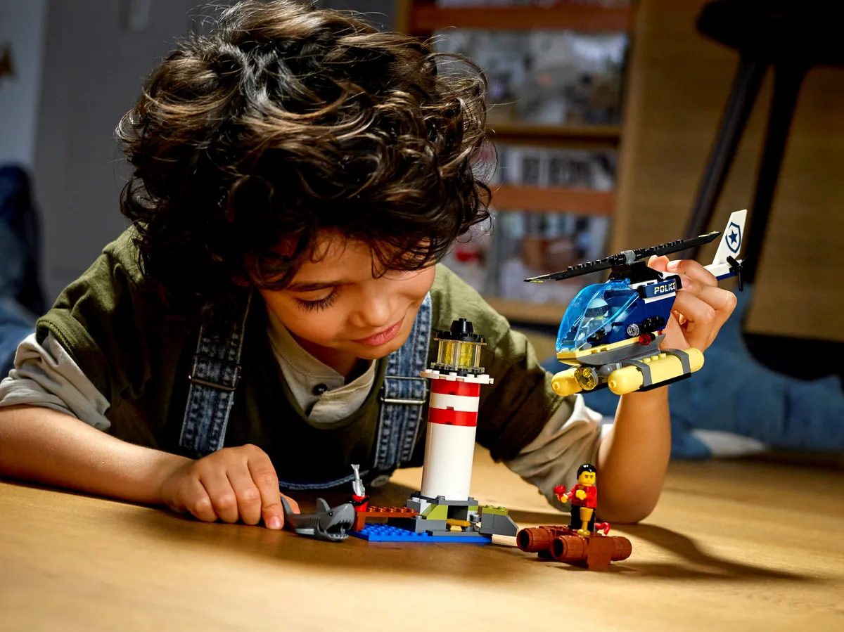 LEGO Elite Police Lighthouse Capture (60274) - Bild 10