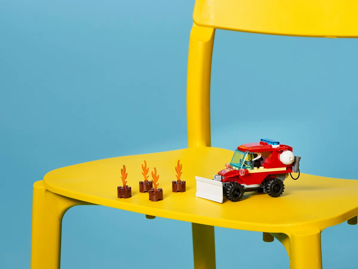 LEGO Fire Hazard Truck (60279) - Bild 9