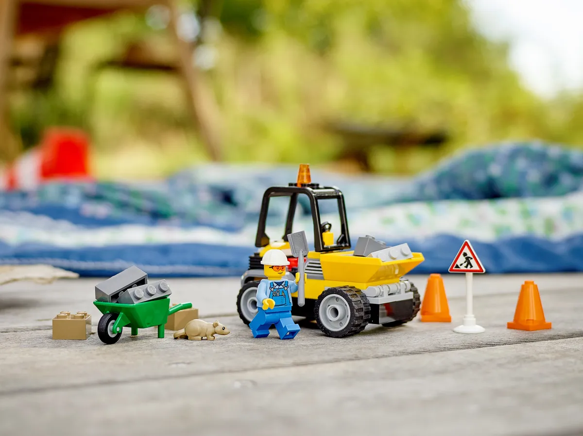 LEGO Roadwork Truck (60284) - Bild 9