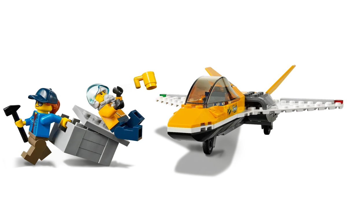 LEGO Airshow Jet Transporter (60289) - Bild 1