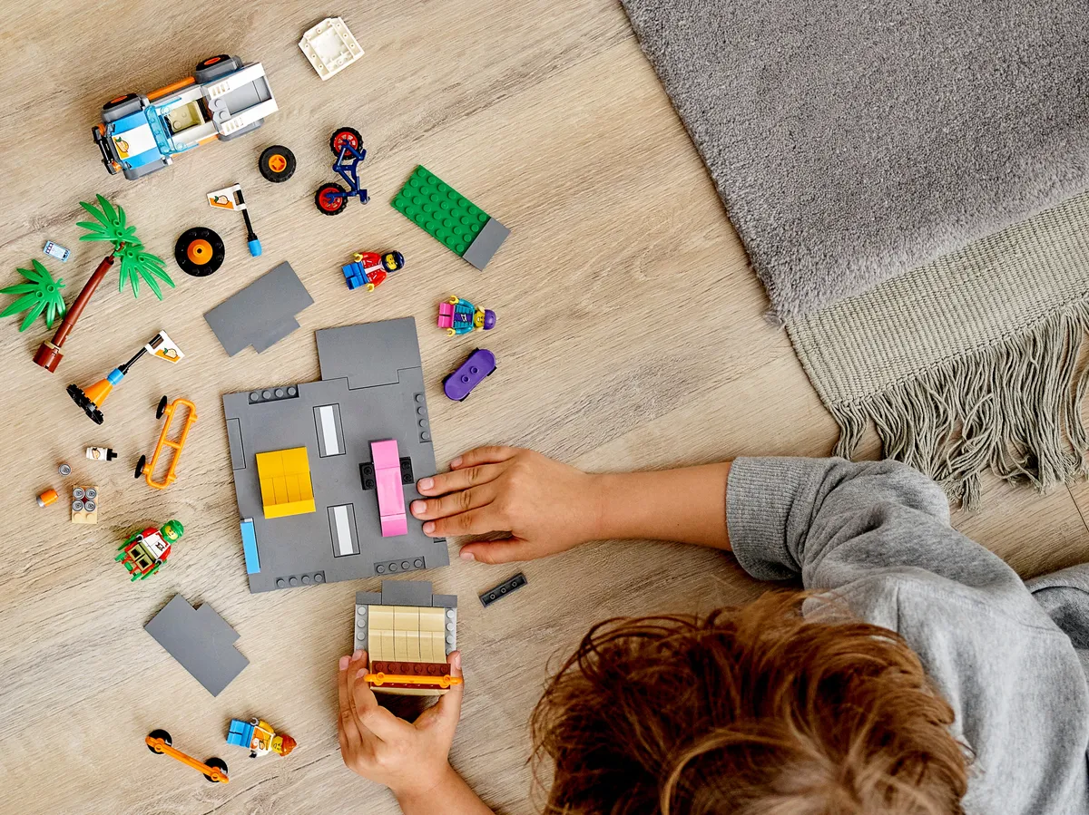 LEGO Skate Park (60290) - image 8