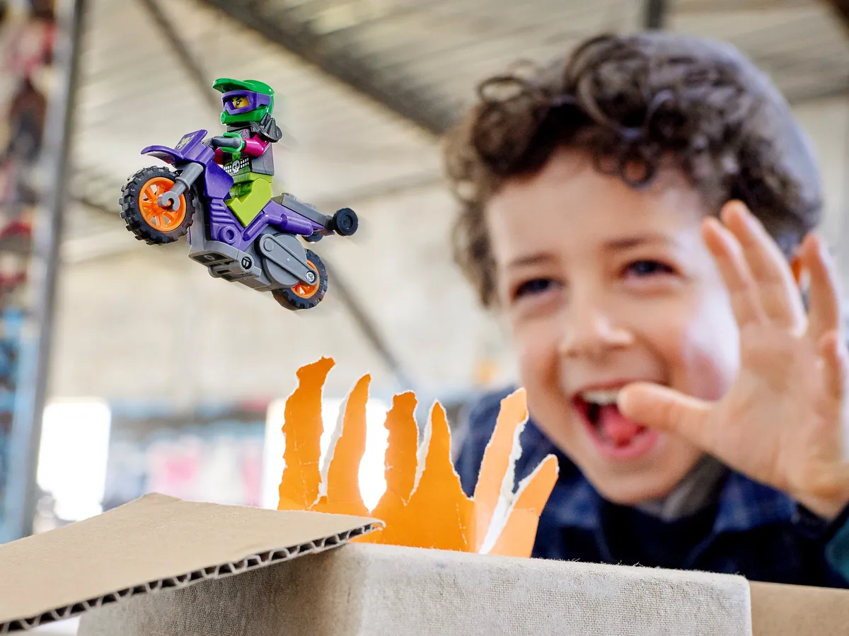 LEGO Wheelie Stunt Bike (60296) - Bild 9