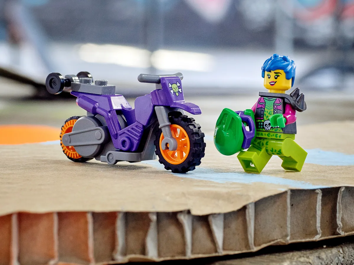 LEGO Wheelie Stunt Bike (60296) - Bild 10