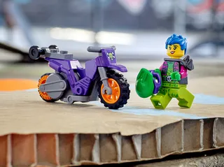 Wheelie Stunt Bike by LEGO – product photo 11 of 11