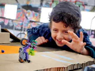 Wheelie Stunt Bike by LEGO – product photo 9 of 11