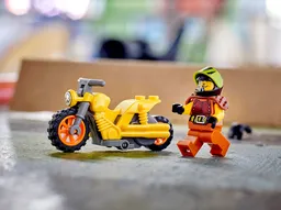 LEGO Demolition Stunt Bike (60297) - afbeelding 10