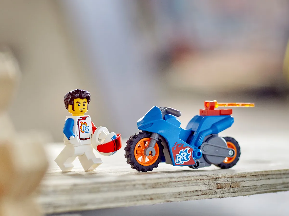 LEGO Rocket Stunt Bike (60298) - image 10