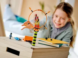 LEGO Stunt Competition (60299) - image 11