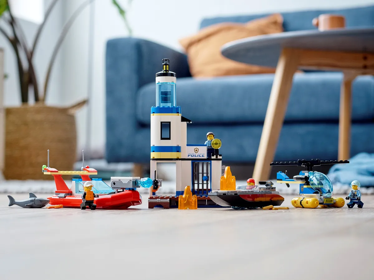 LEGO Seaside Police and Fire Mission (60308) - Bild 10