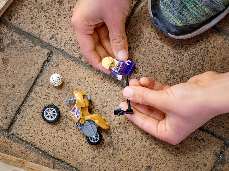 Selfie Stunt Bike fra LEGO – produktbillede 4 af 7