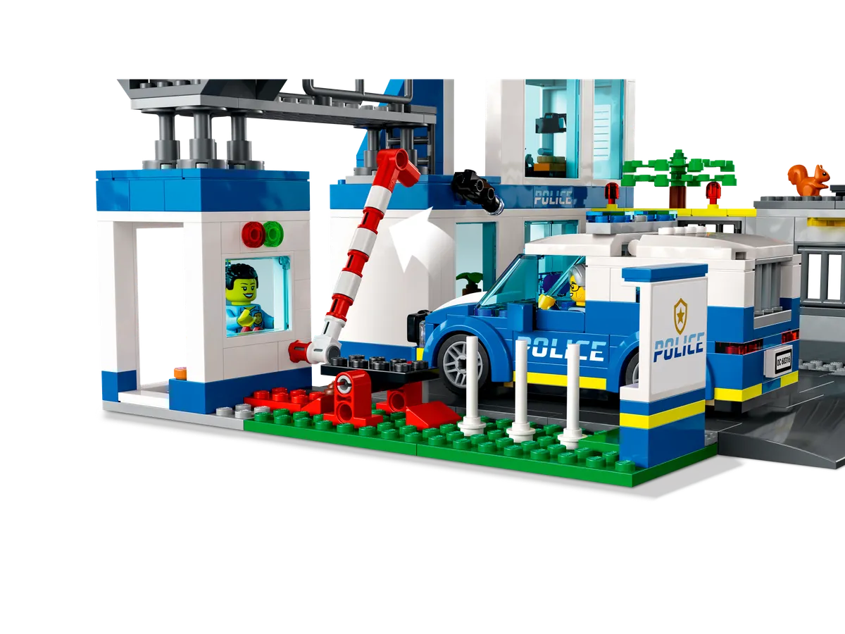 LEGO Police Station (60316) - Bild 2