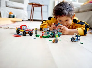 Fire Rescue & Police Chase van LEGO – productfoto 7 van 8