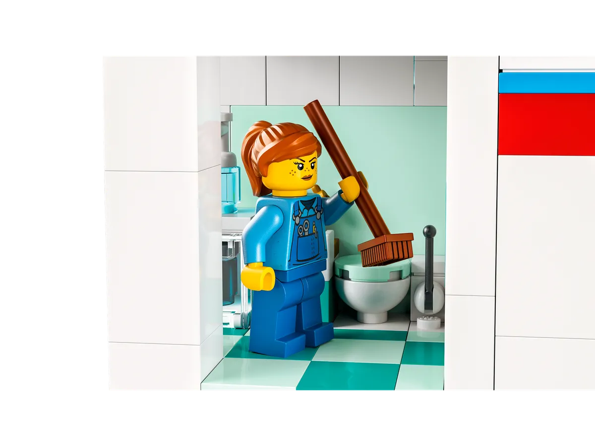 LEGO Hospital (60330) - image 5