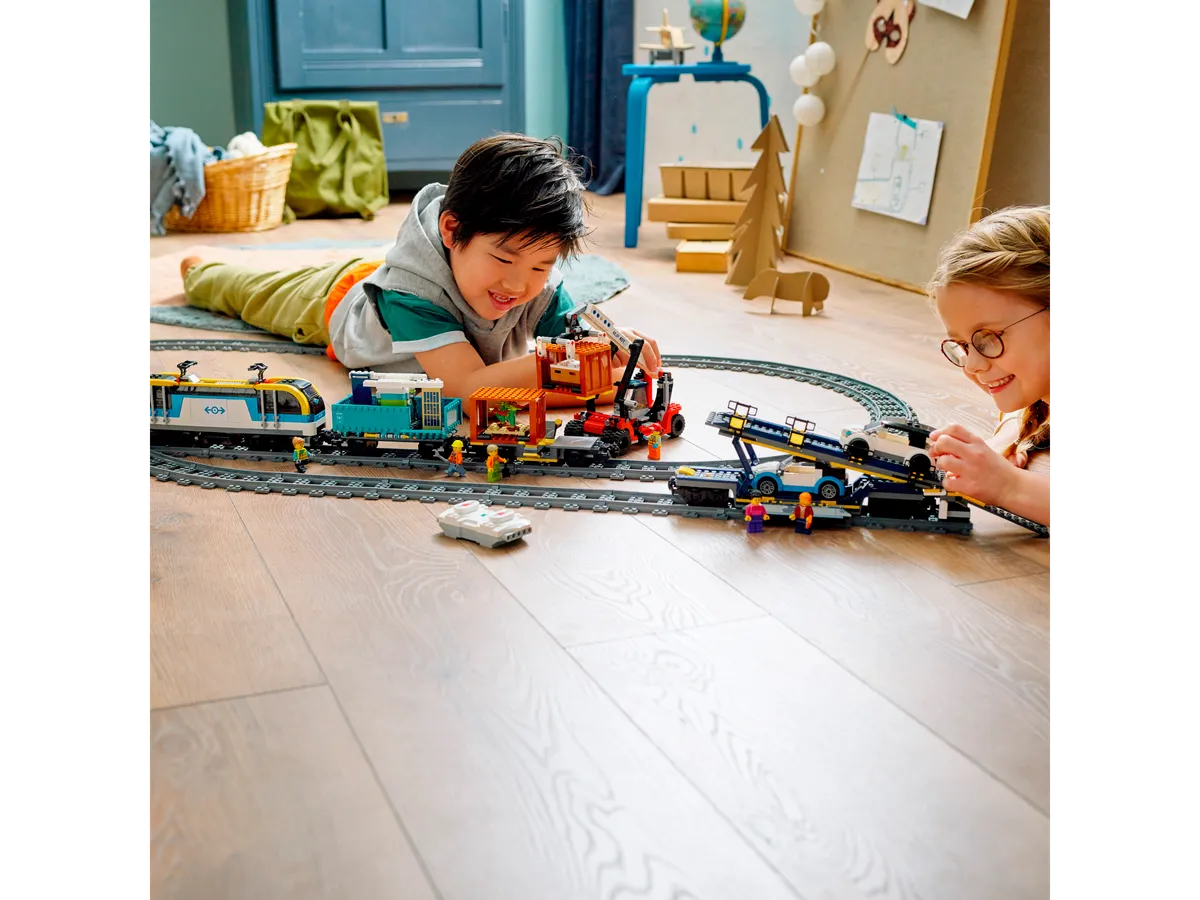 LEGO Freight Train (60336) - image 12