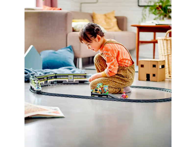 Express Passenger Train by LEGO – product photo 14 of 14
