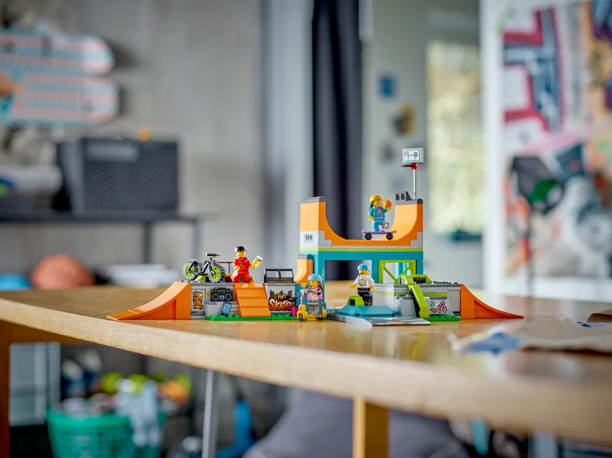 LEGO Street Skate Park (60364) - Bild 11