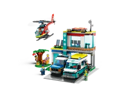 LEGO Emergency Vehicles HQ (60371) - image 3