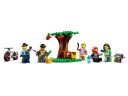 LEGO Emergency Vehicles HQ (60371) - image 8