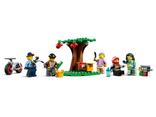 Emergency Vehicles HQ by LEGO – product photo 9 of 12