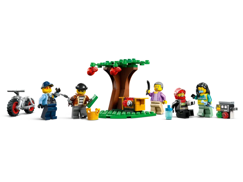 Emergency Vehicles HQ by LEGO – product photo 9 of 12