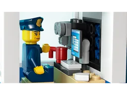 LEGO Police Training Academy (60372) - image 4