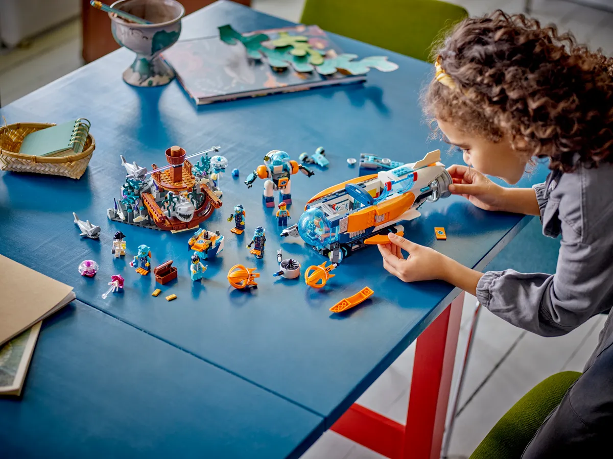 LEGO Deep-Sea Explorer Submarine (60379) - Bild 10