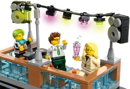 LEGO Downtown (60380) - image 10
