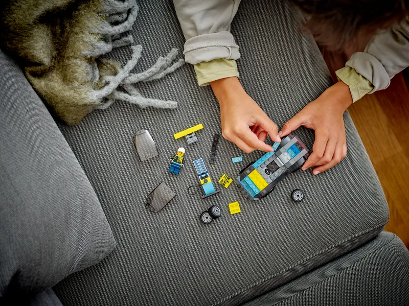 Electric Sports Car by LEGO – product photo 7 of 8