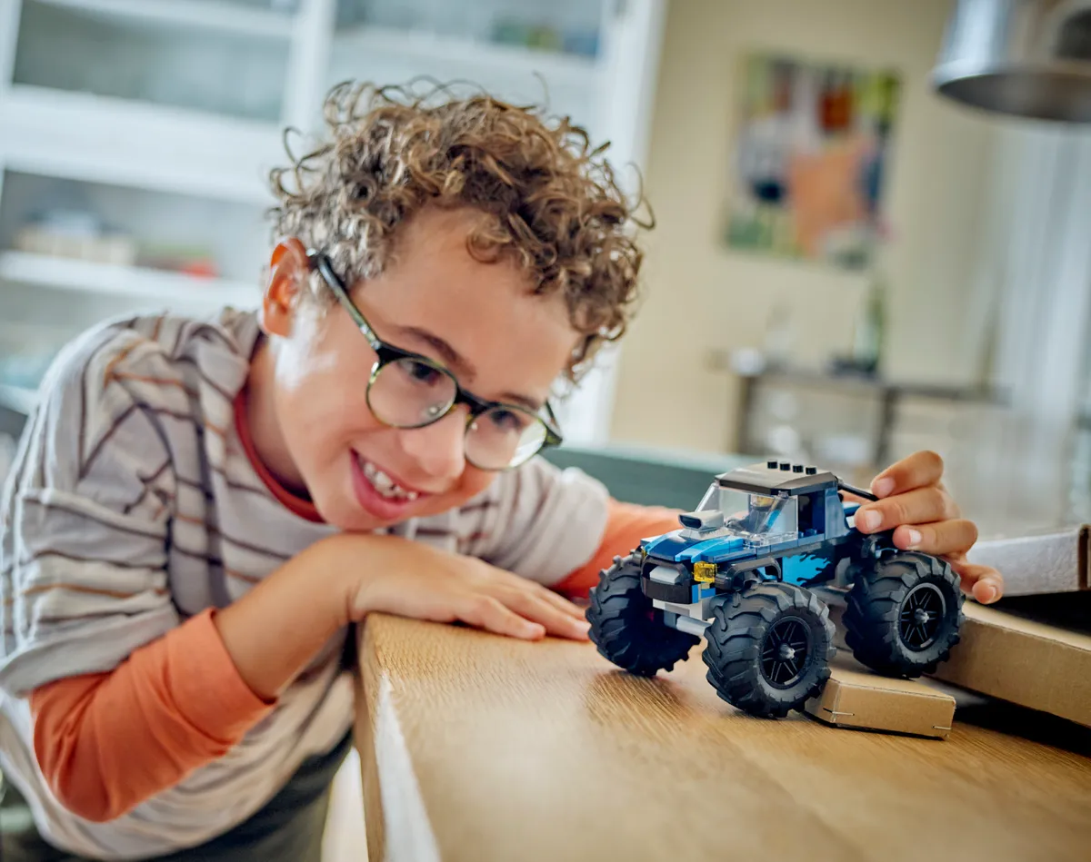 LEGO Blue Monster Truck (60402) - Bild 5