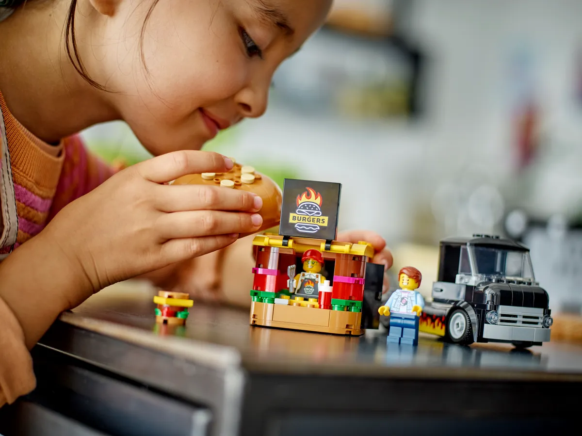 LEGO Burger Truck (60404) - Bild 7