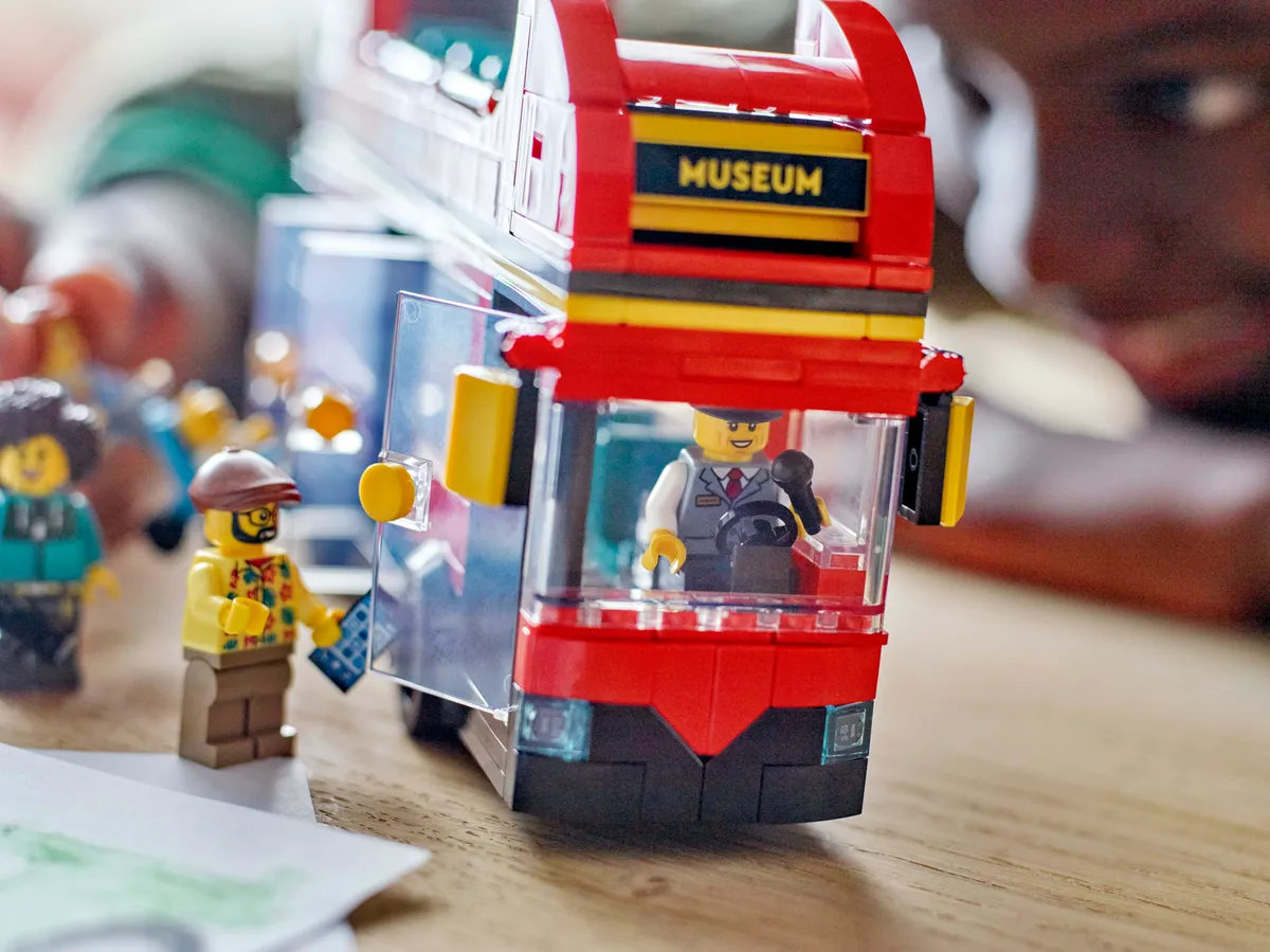 LEGO Red Double-Decker Sightseeing Bus (60407) - Bild 9