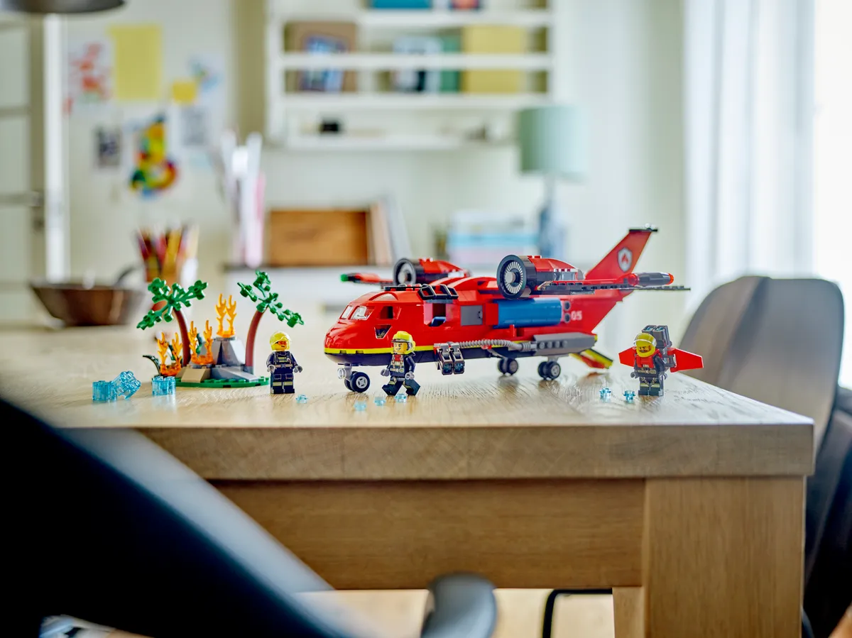 LEGO Fire Rescue Plane (60413) - image 8
