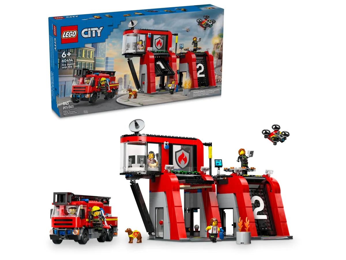LEGO Fire Station with Fire Truck (60414) - Bild 1