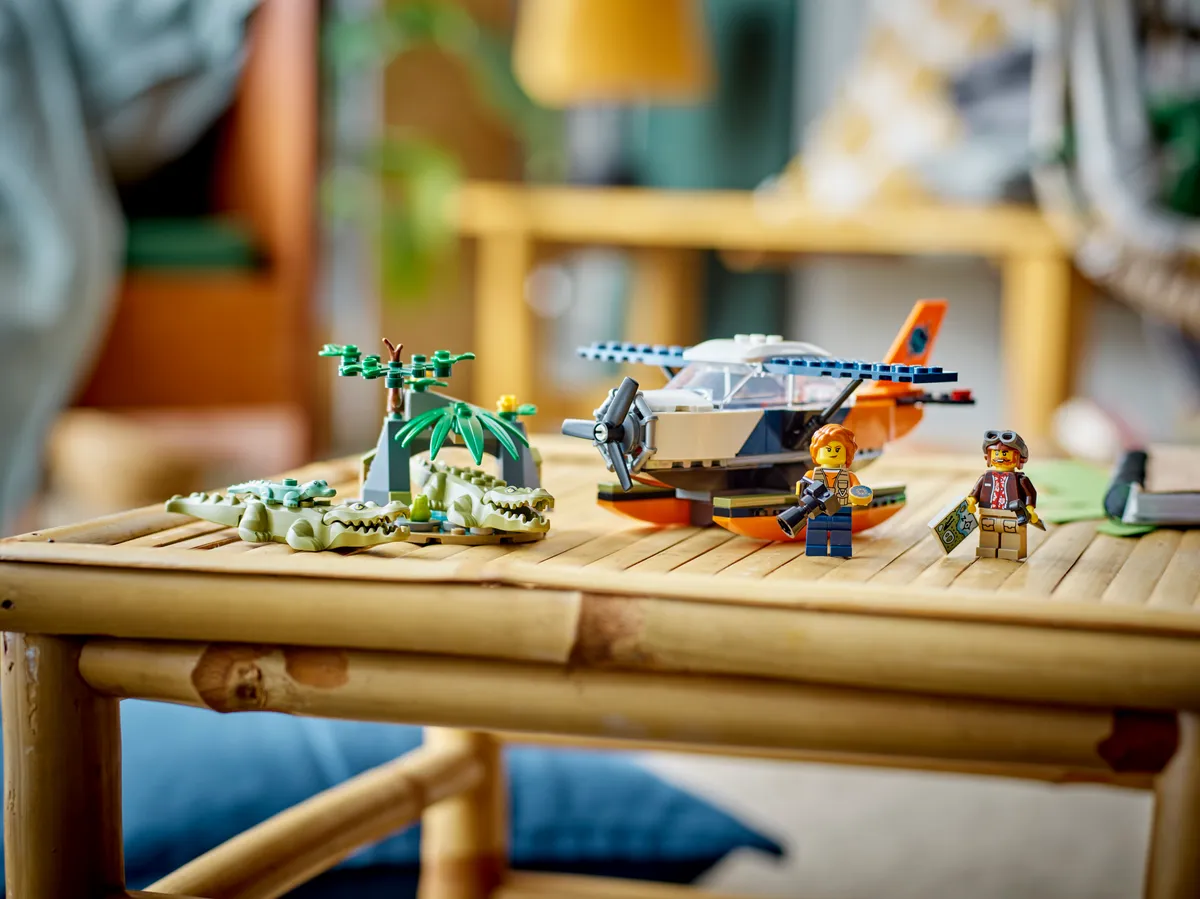 LEGO Jungle Explorer Water Plane (60425) - image 8