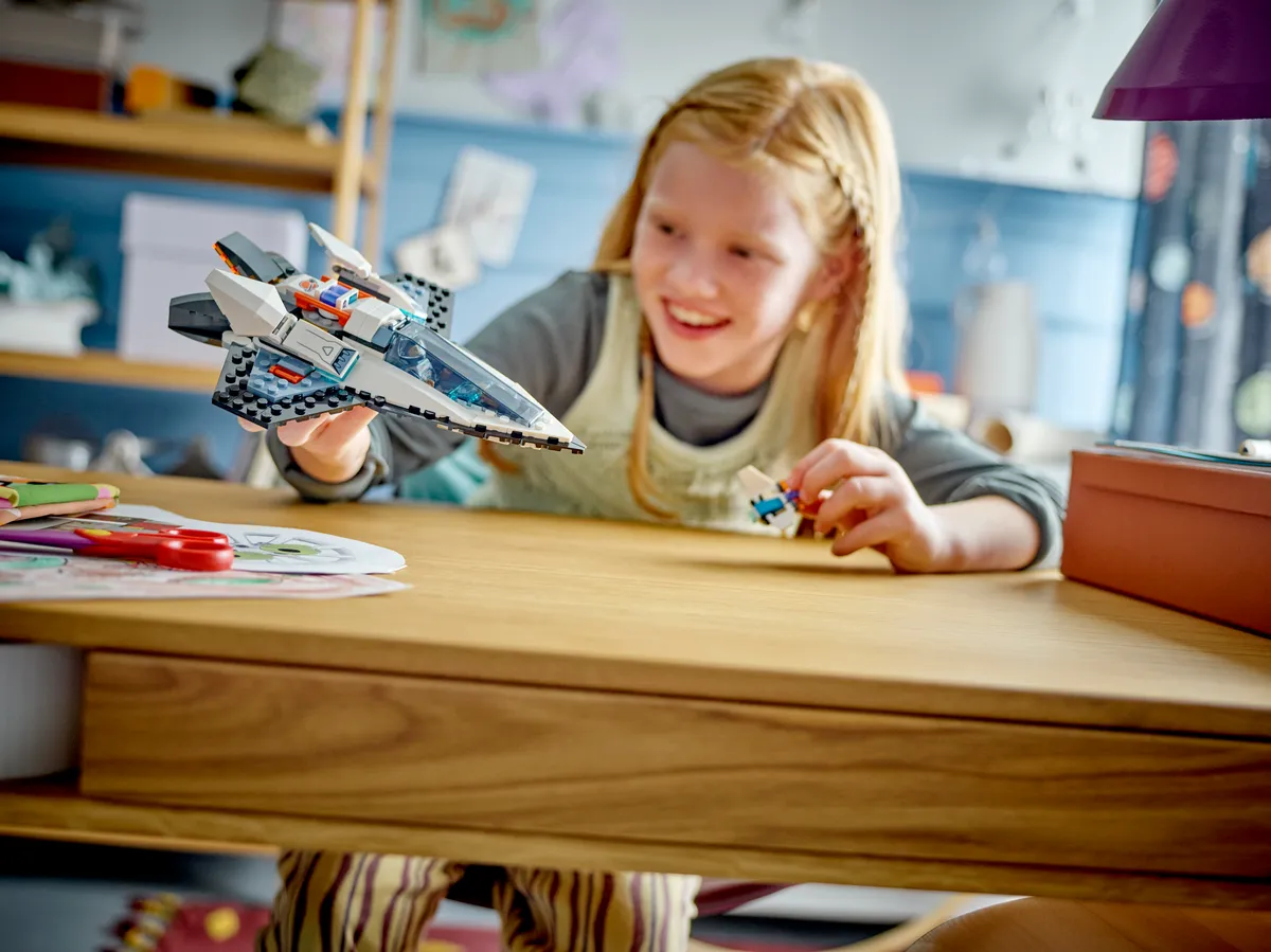 LEGO Interstellar Spaceship (60430) - image 6