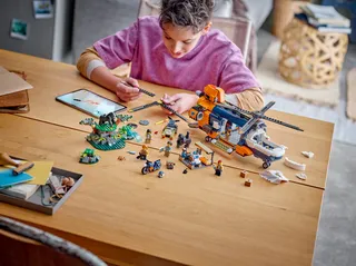 Jungleonderzoekers: helikopter bij de basis van LEGO – productfoto 9 van 12