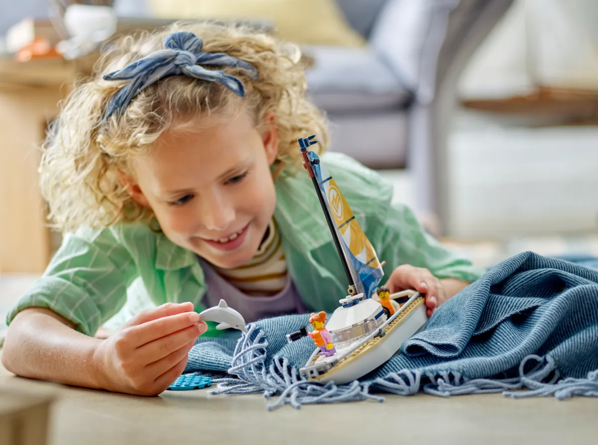LEGO Sailboat (60438) - image 7
