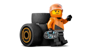 F1® Driver with McLaren Race Car de LEGO – photo du produit 5 sur 9