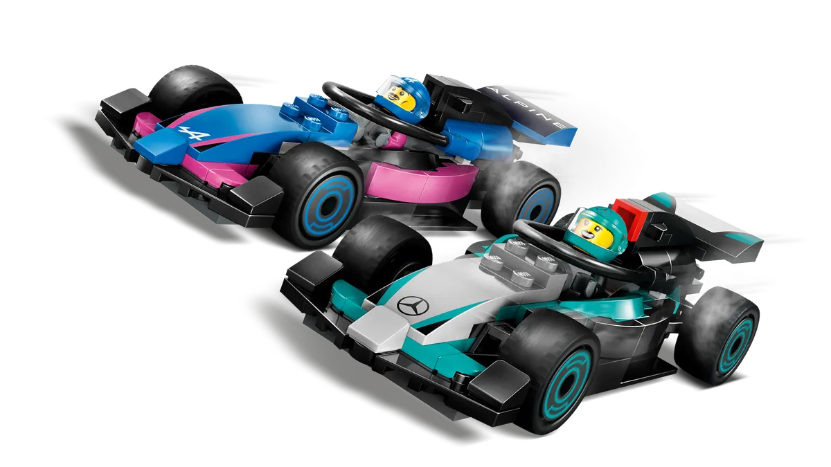 LEGO F1® Garage & Mercedes-AMG & Alpine Cars (60444) - Bild 1