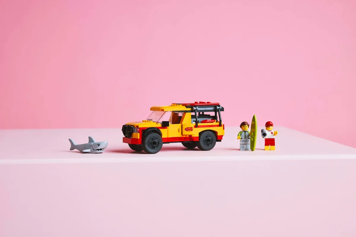 LEGO Lifeguard Beach Rescue Truck (60453) - Bild 7